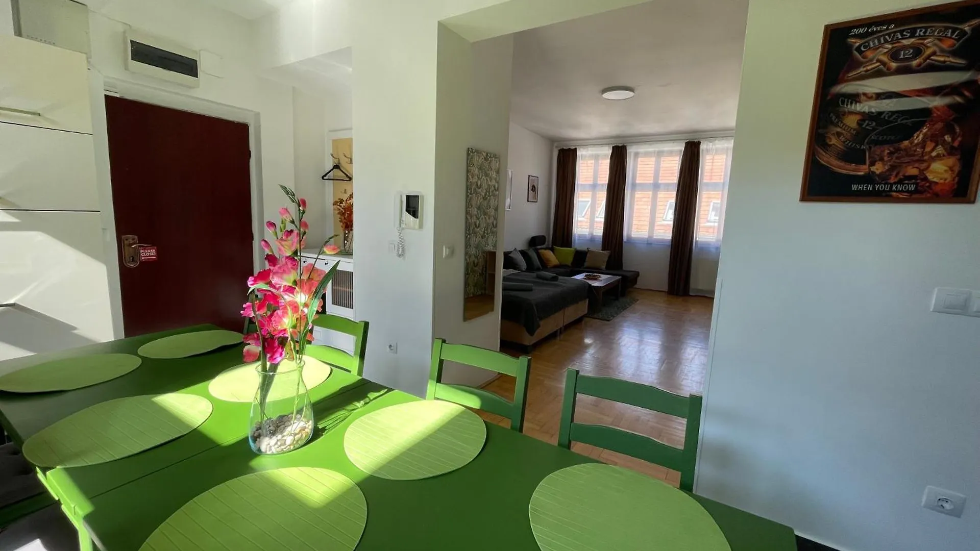 Design Apartment # Dob16 #Downtown #Nightlife location